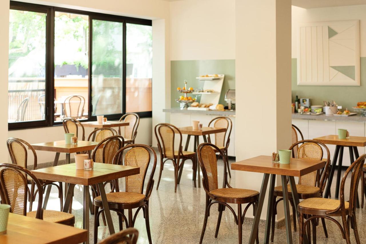 Lime Hotel Rimini Exterior photo