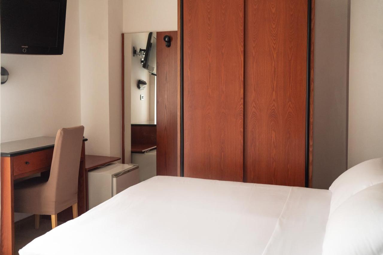 Lime Hotel Rimini Exterior photo
